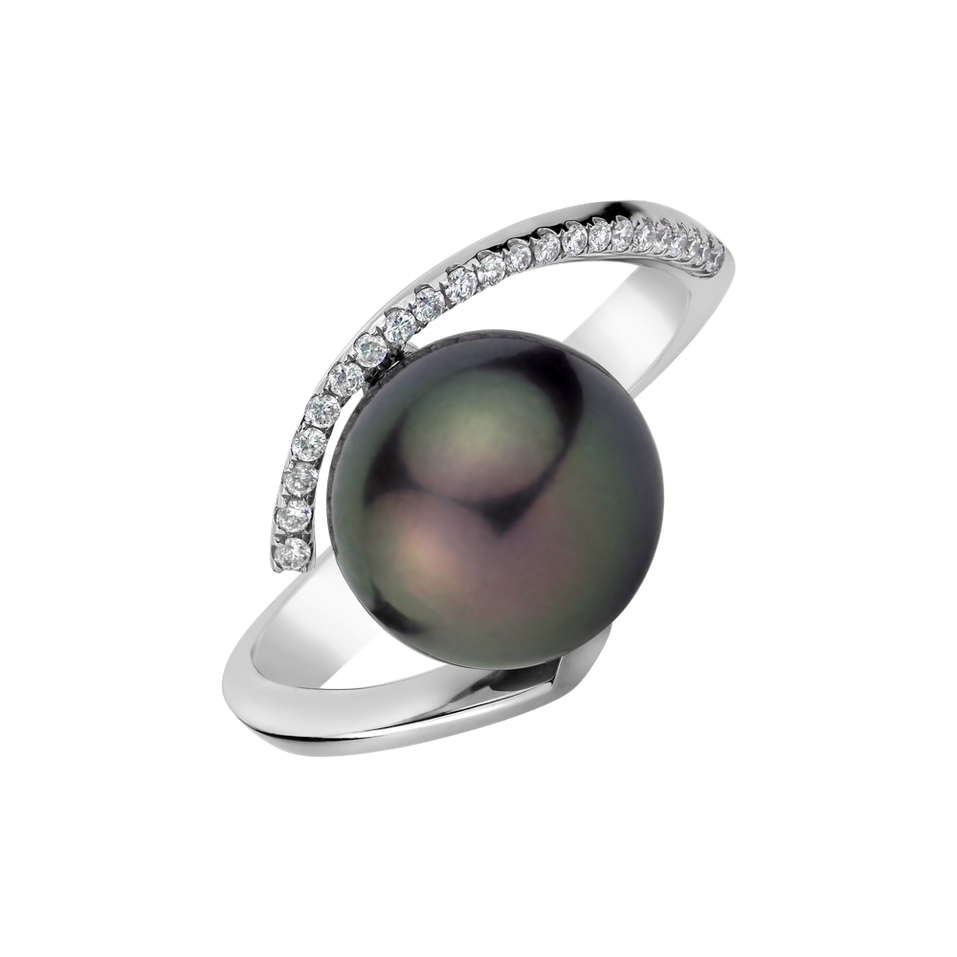 Diamond ring with Pearl Eternal Coast