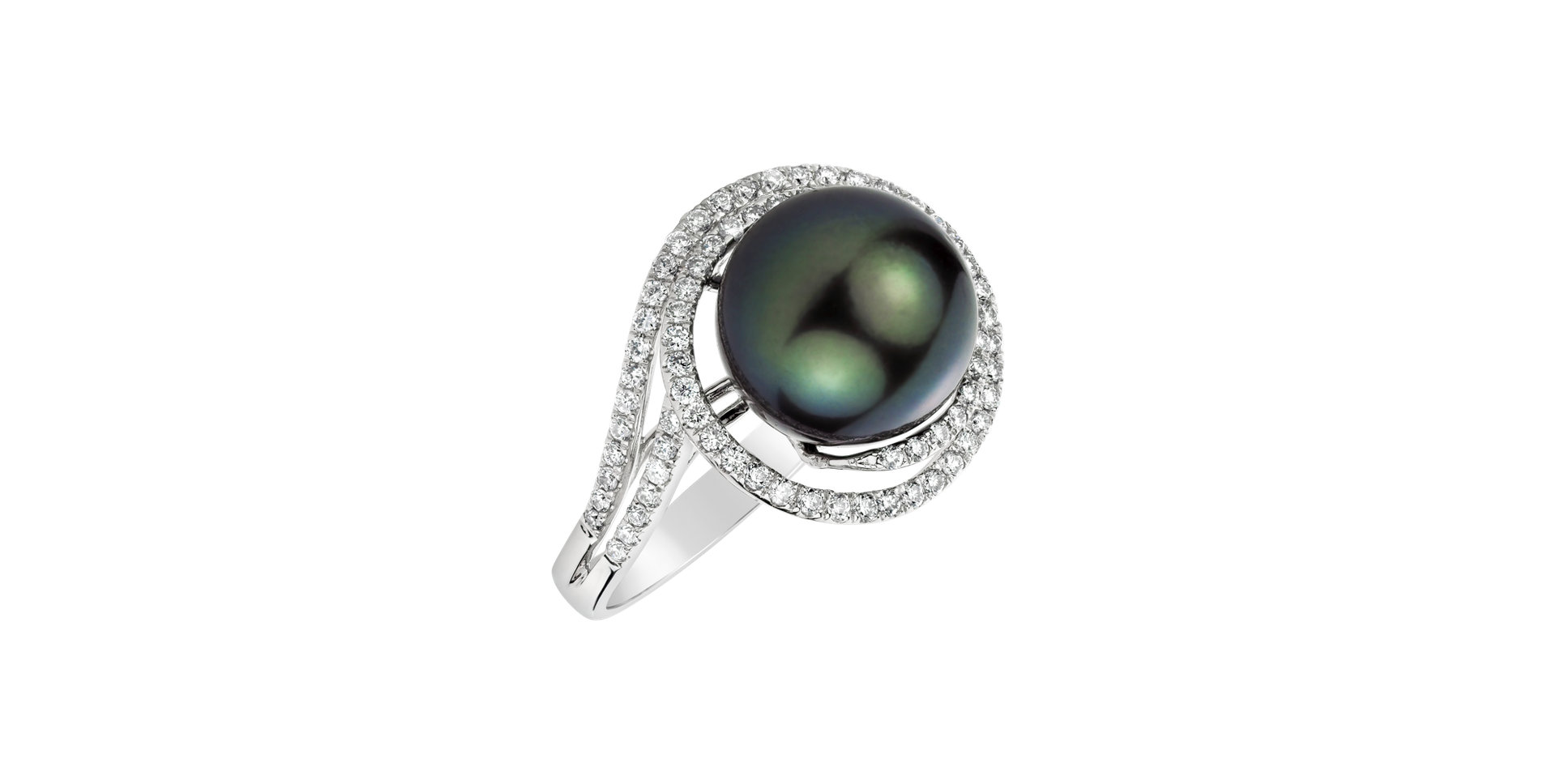 Diamond ring with Pearl Wilker