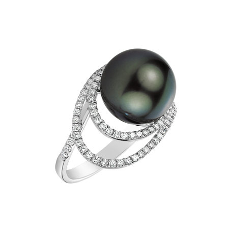 Diamond ring with Pearl Perlita