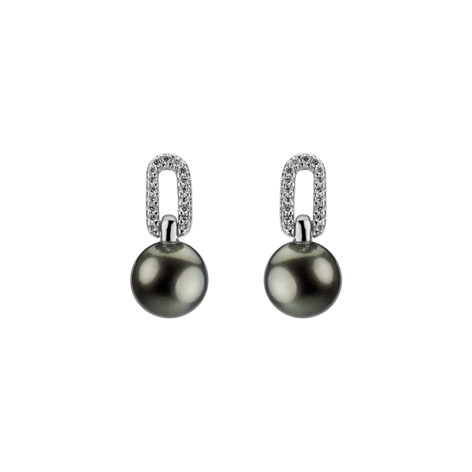 Diamond earrings with Pearl Nainire