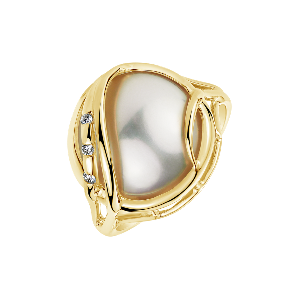 Diamond ring with Pearl Magnificent Pearl