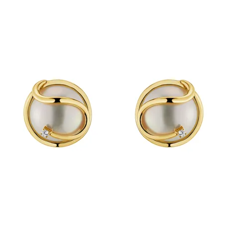 Diamond earrings with Pearl Ophiner