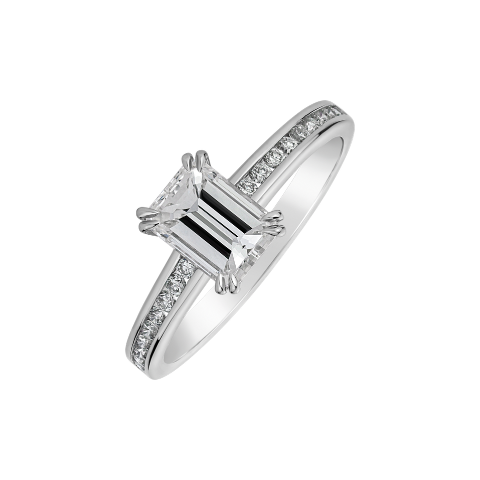 Diamond ring Eternal Wonder