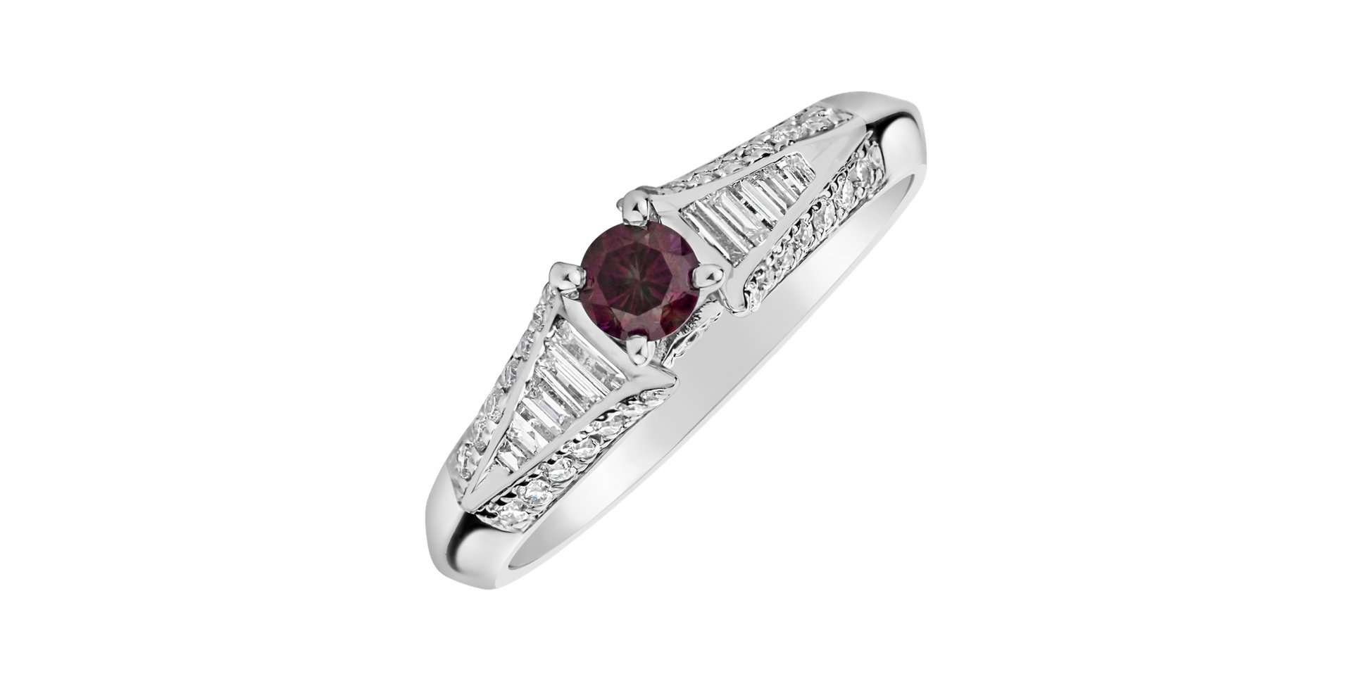 Ring with pink and white diamonds In Love