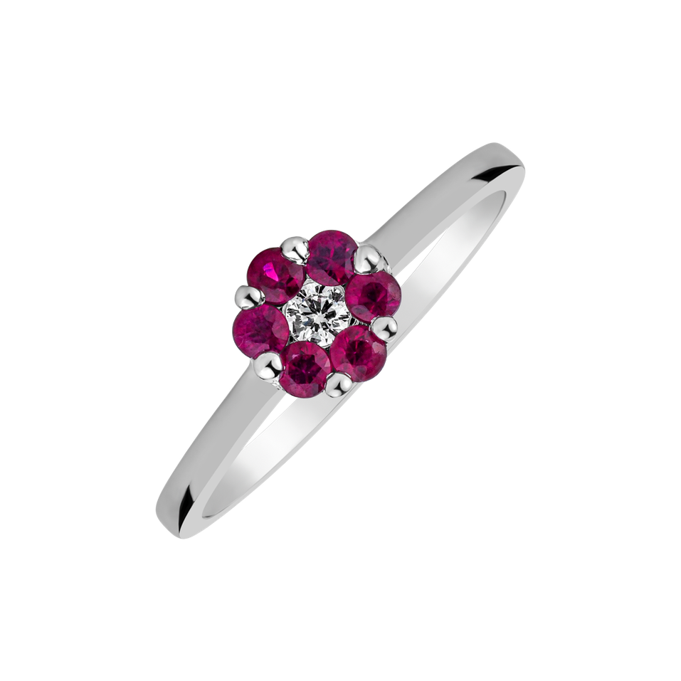 Diamond ring with Ruby Hollings