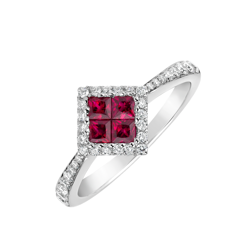 Diamond ring with Ruby Ninfe