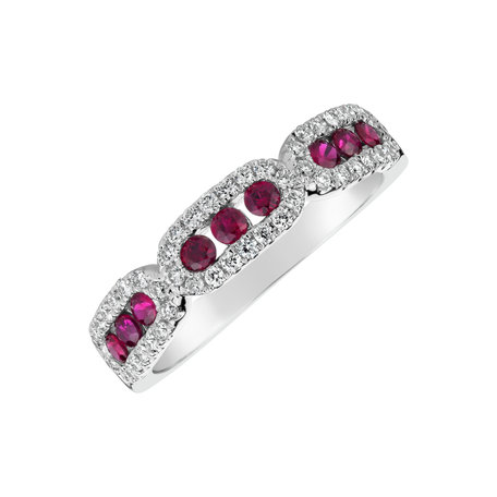 Diamond ring with Ruby Armandine