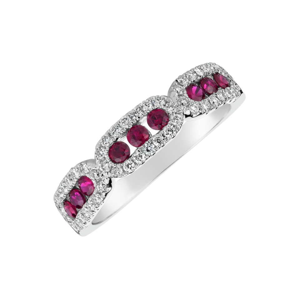 Diamond ring with Ruby Armandine