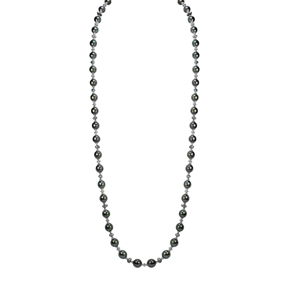 Necklace with Pearl and Onyx Pearly Elegance