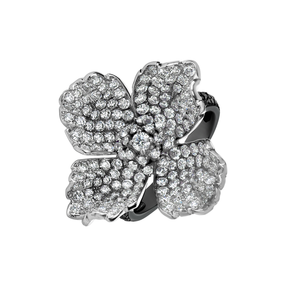 Ring with black and white diamonds Mystery Flower