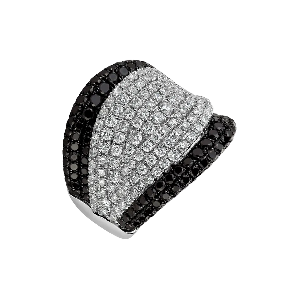 Ring with black and white diamonds King of Ocean