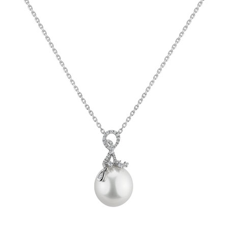 Diamond pendant with Pearl Caliadne