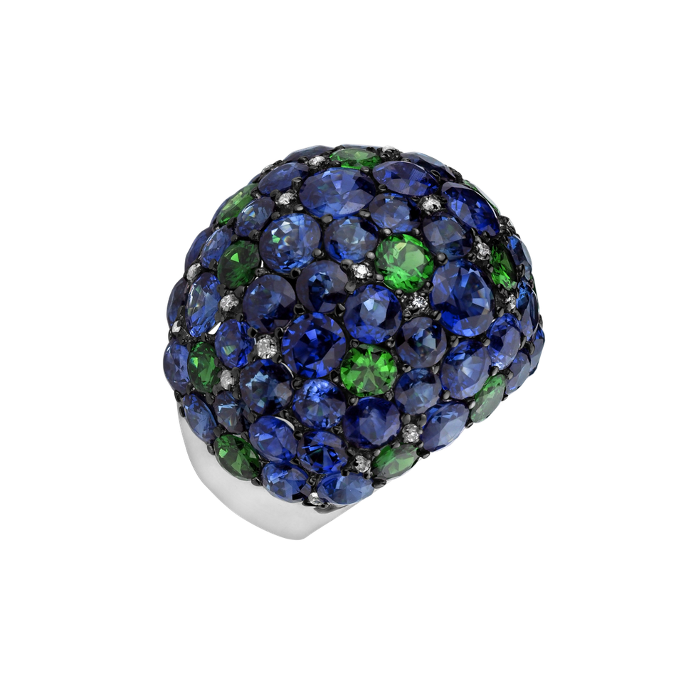 Diamond ring with Sapphire and Garnet Dorothea