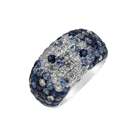 Diamond ring with Sapphire Blue Dream