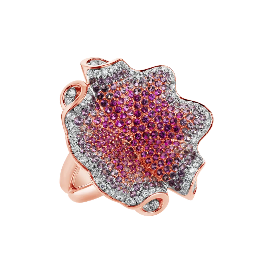 Diamond ring with Sapphire Kayce