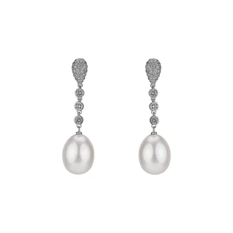 Diamond earrings with Pearl Pearly Elegance