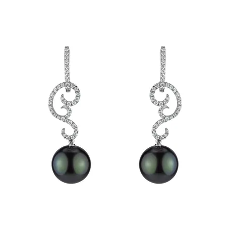 Diamond earrings with Pearl Dagon