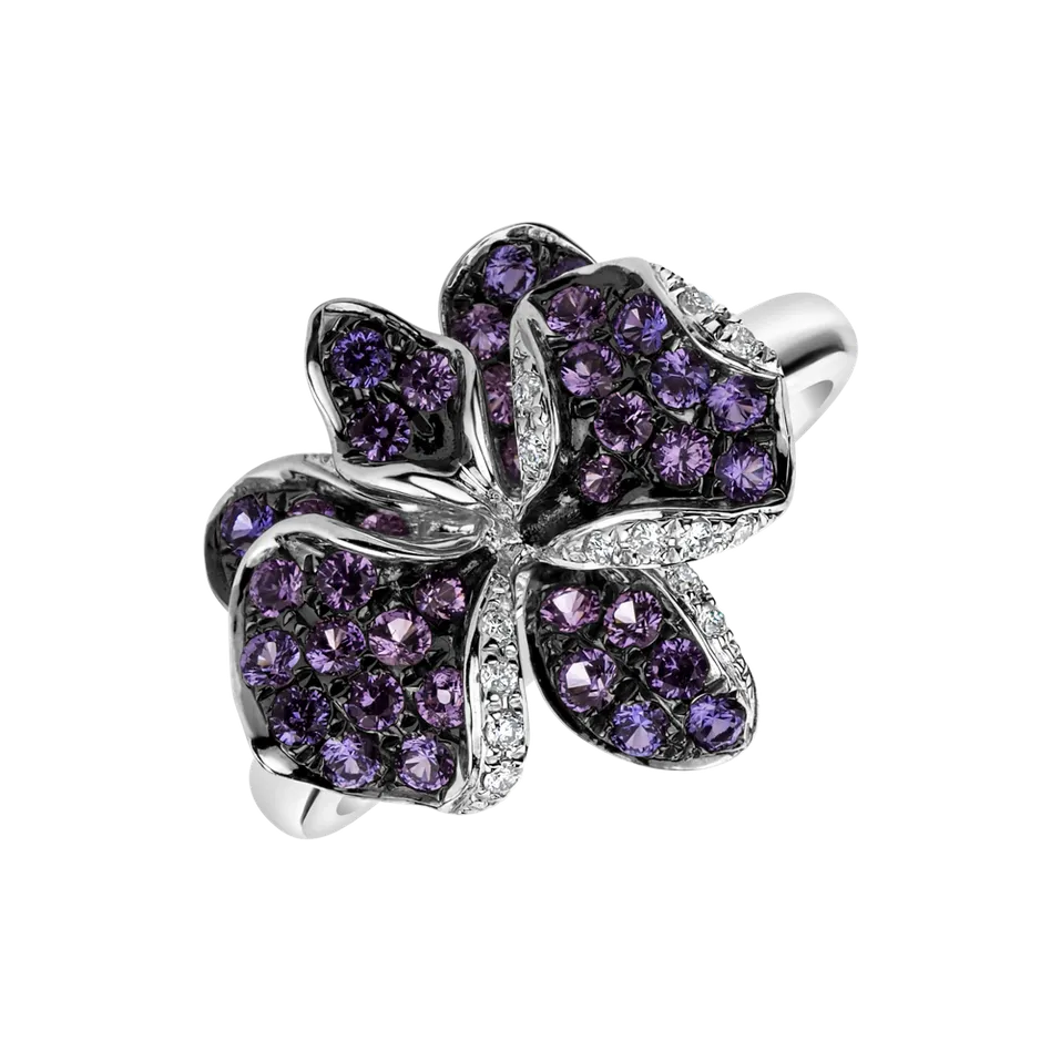 Diamond ring with Sapphire Noble Orchid