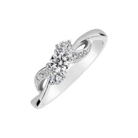 Diamond ring Maia