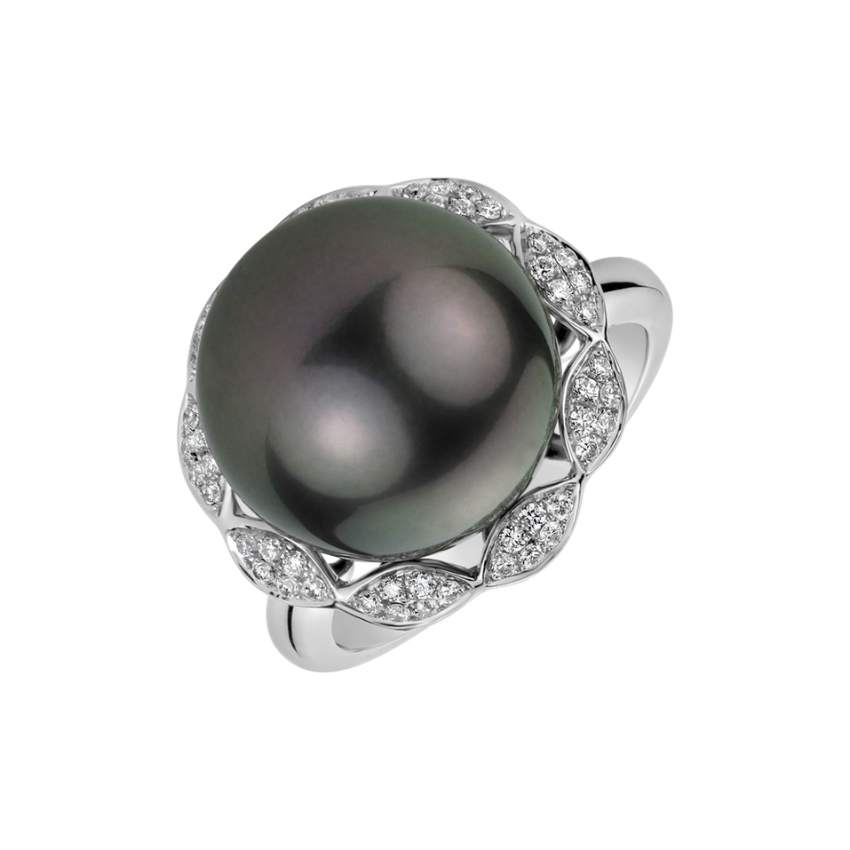 Diamond ring with Pearl Touch of Poetic