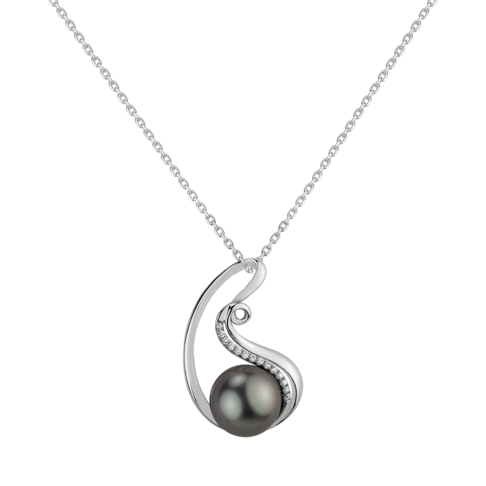 Diamond pendant with Pearl Vivialin