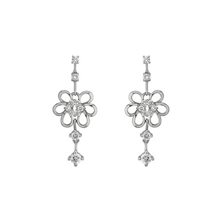 Diamond earrings Fitting Flowers