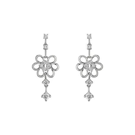 Diamond earrings Fitting Flowers