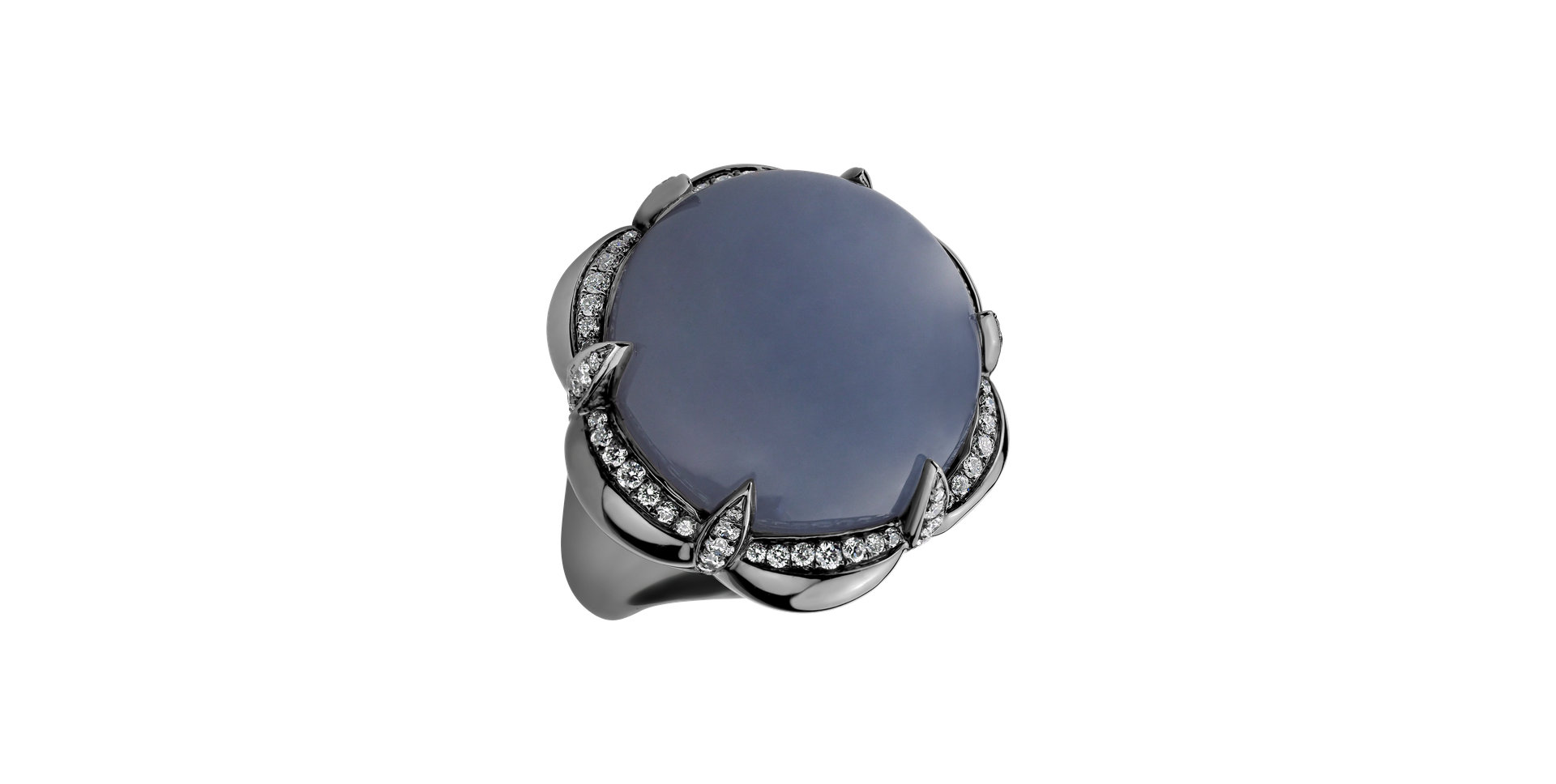 Diamond ring with Chalcedony Palomita
