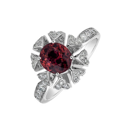 Diamond ring with Tourmalíne Passion Gentility