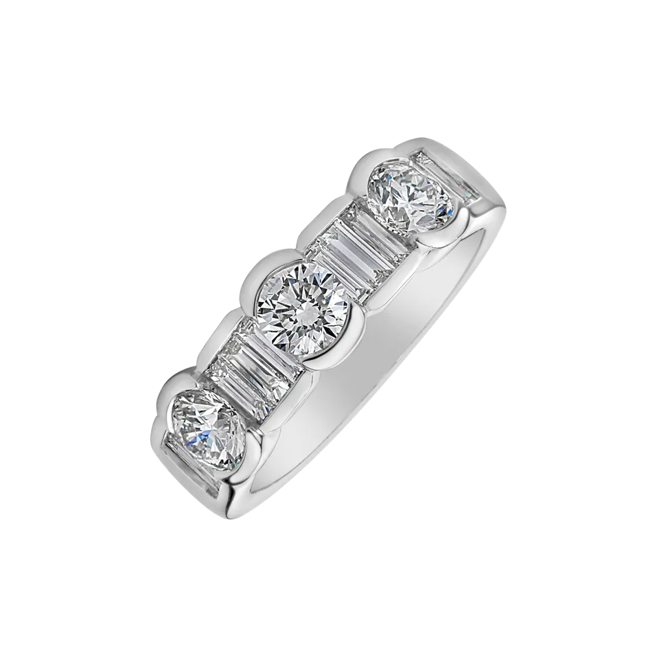 Diamond ring Lilibeth