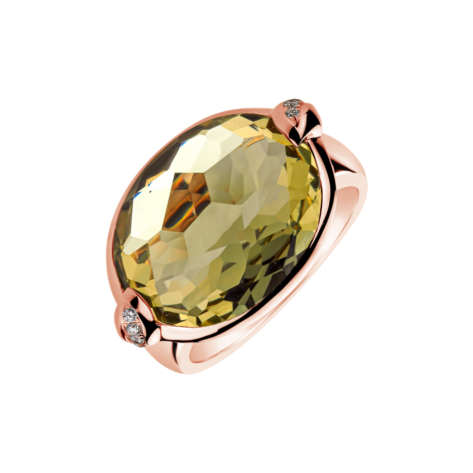 Diamond ring with Olivine Fever Dream