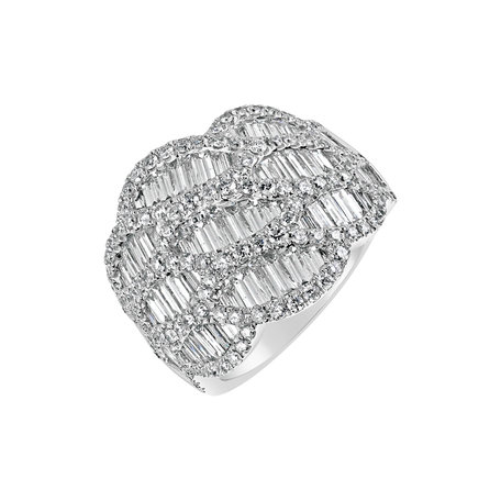 Diamond ring Eye Seeker