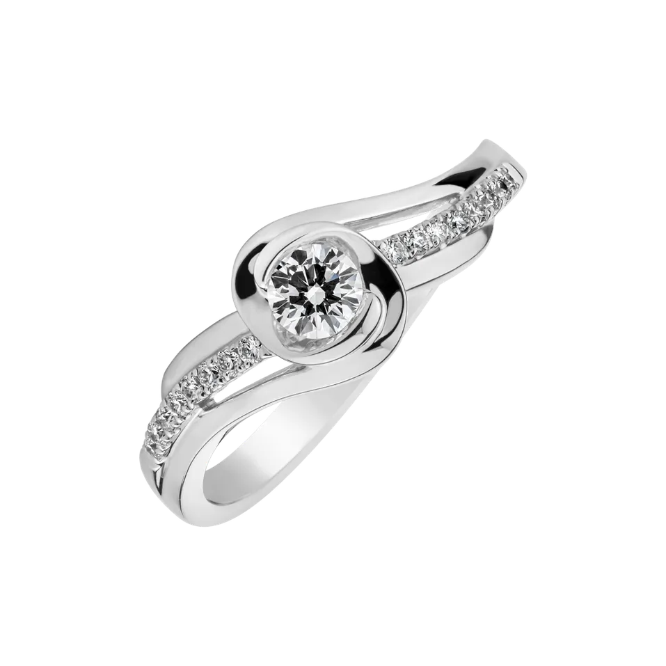 Diamond ring Wave of Luxury
