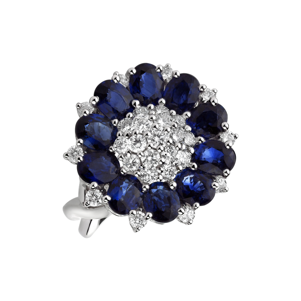 Diamond ring with Sapphire Eileen