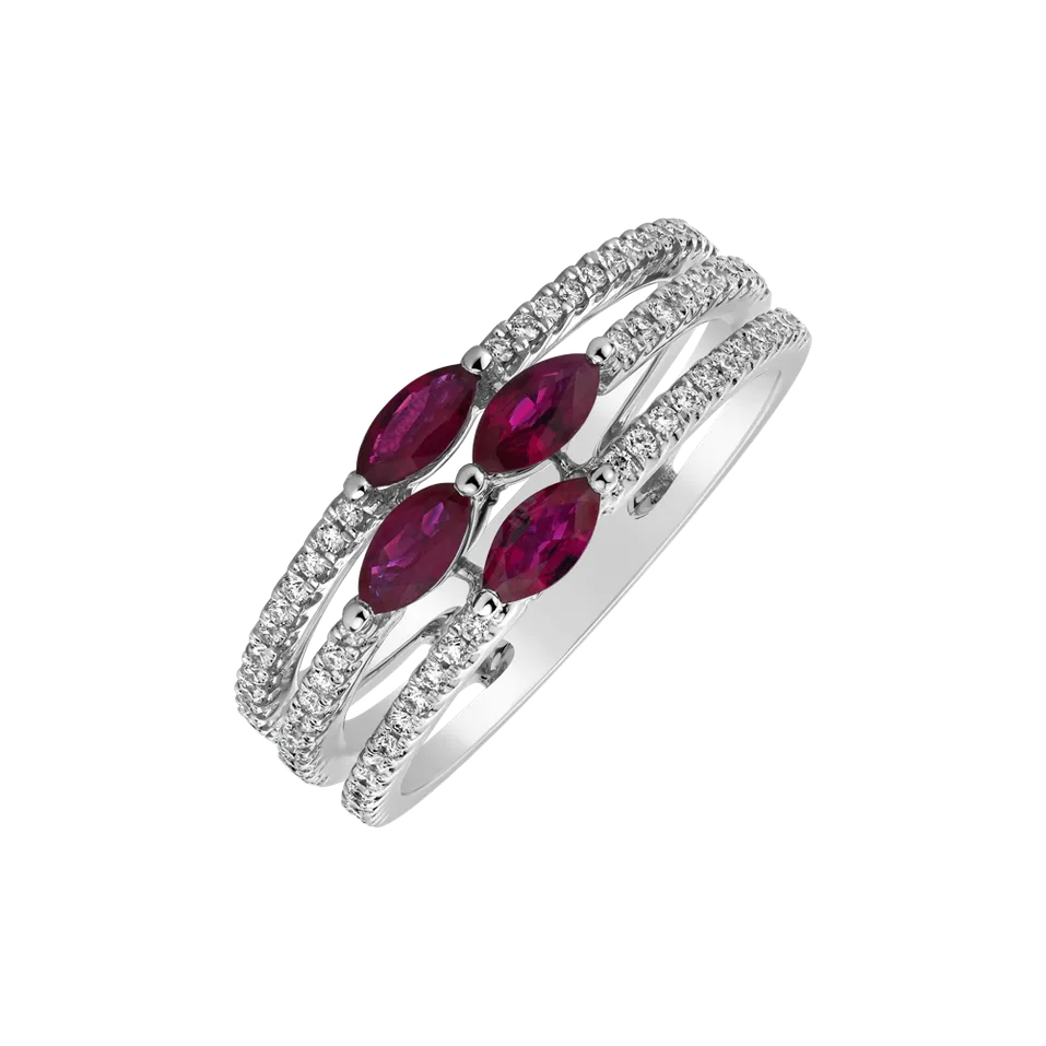 Diamond ring with Ruby Caroline