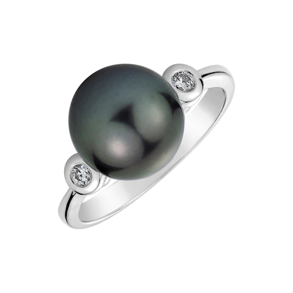Diamond ring with Pearl Deep End