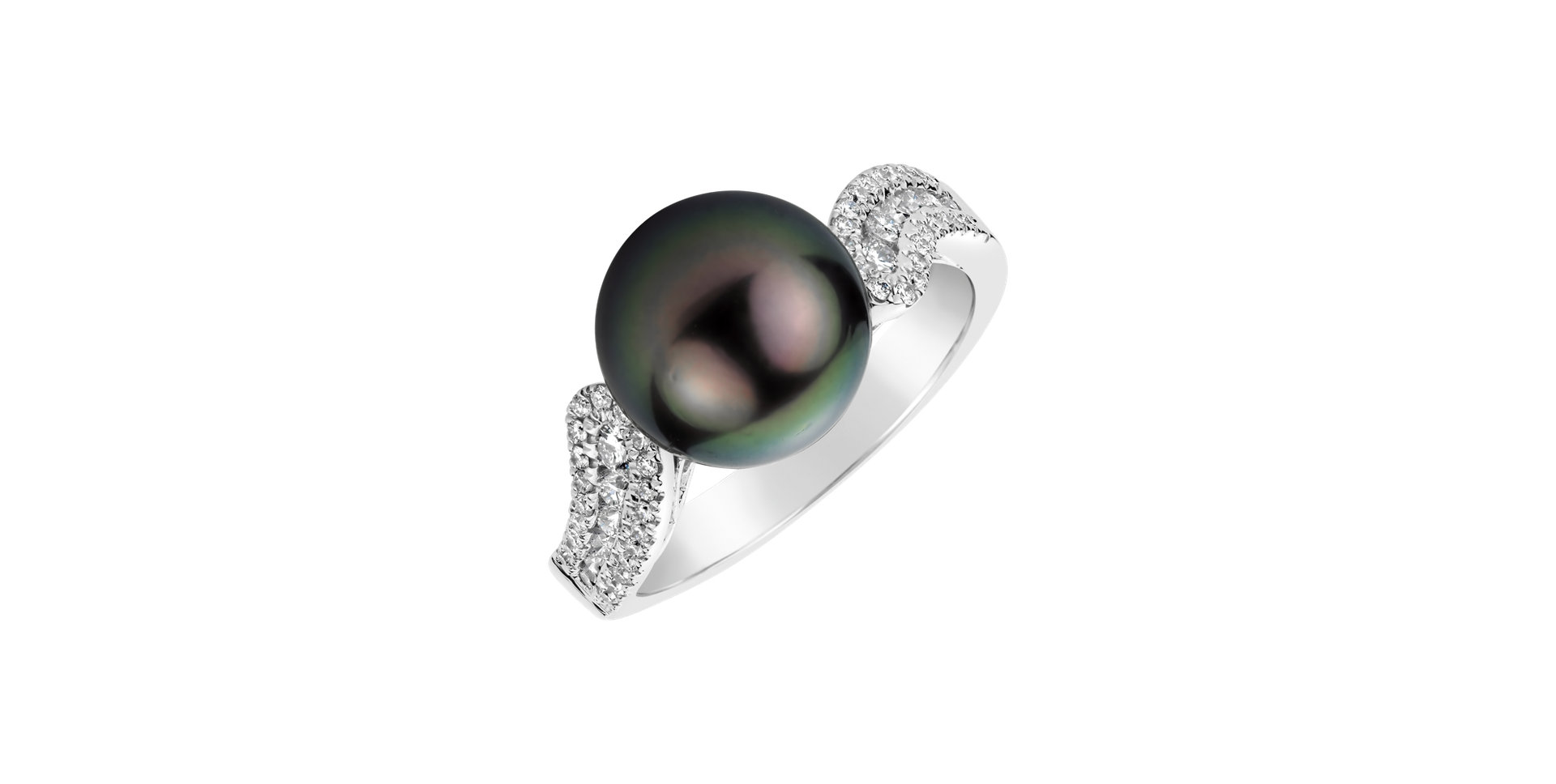 Diamond ring with Pearl Tahmina