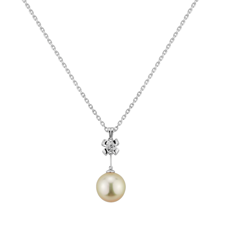 Diamond pendant with Pearl Nymph of Ocean
