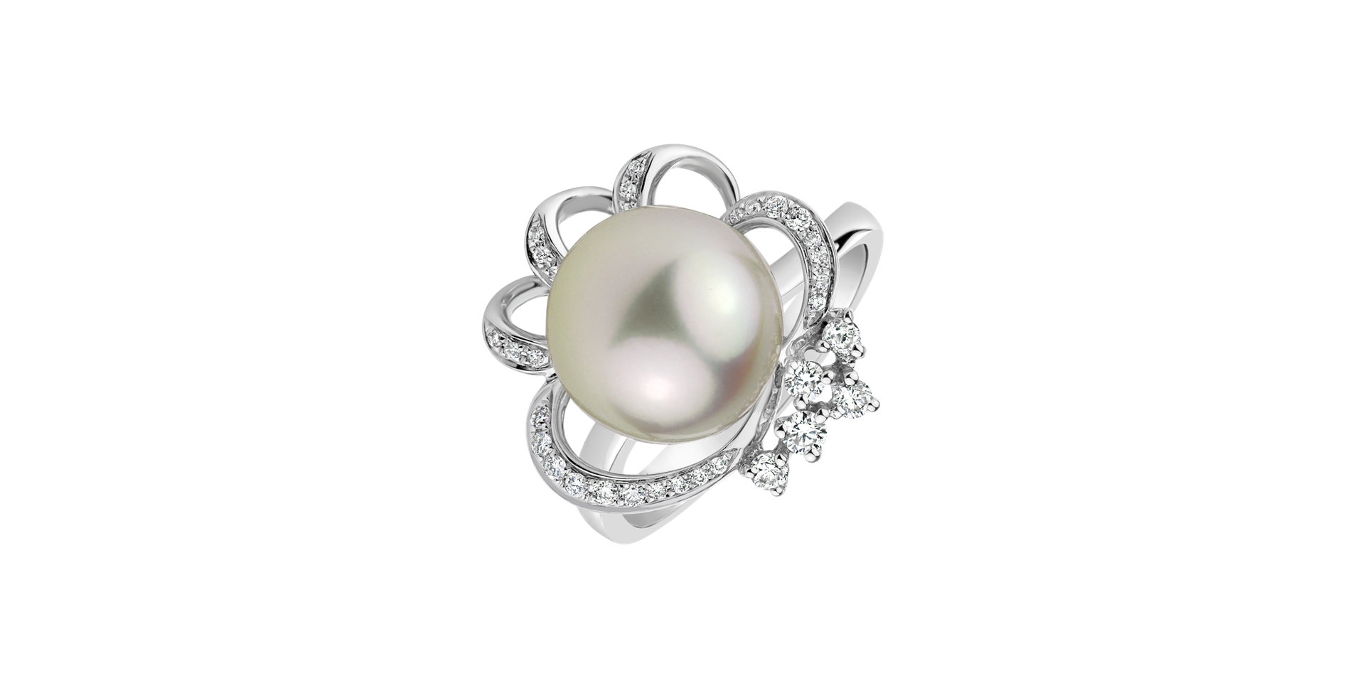 Diamond ring with Pearl Pearl Countess