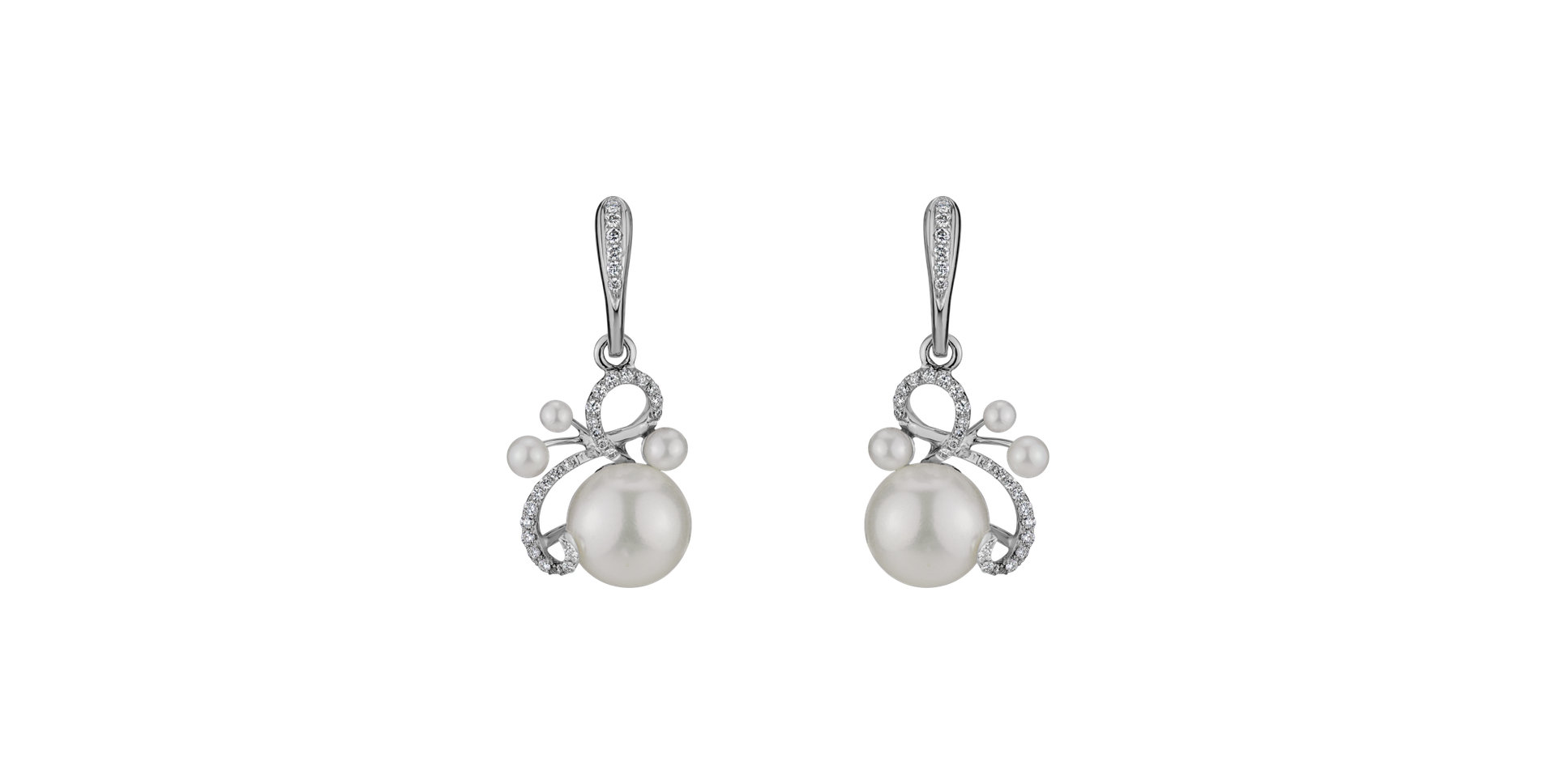Diamond earrings with Pearl Nymph Desire