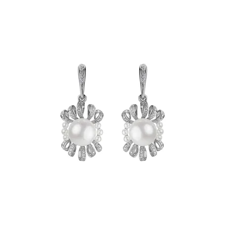 Diamond earrings with Pearl Nymph Eminence