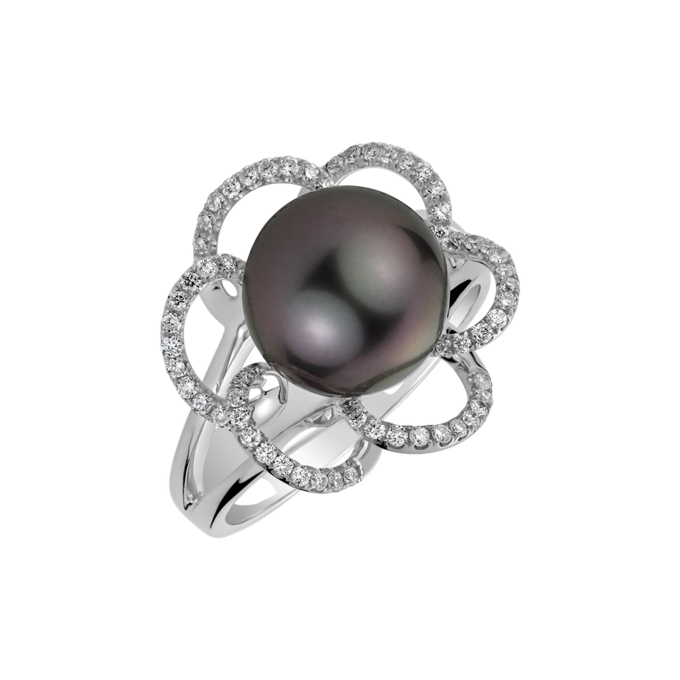 Diamond ring with Pearl Elegant Coast