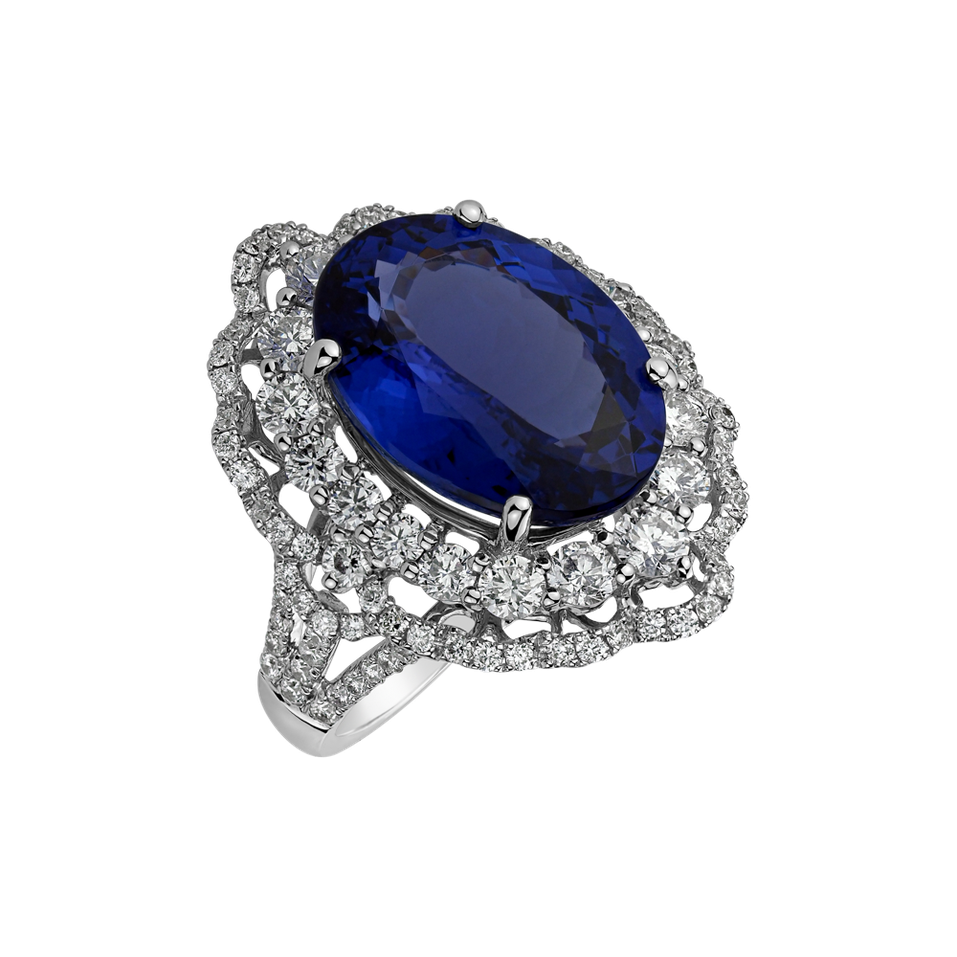 Diamond ring with Tanzanite Madam Elegance