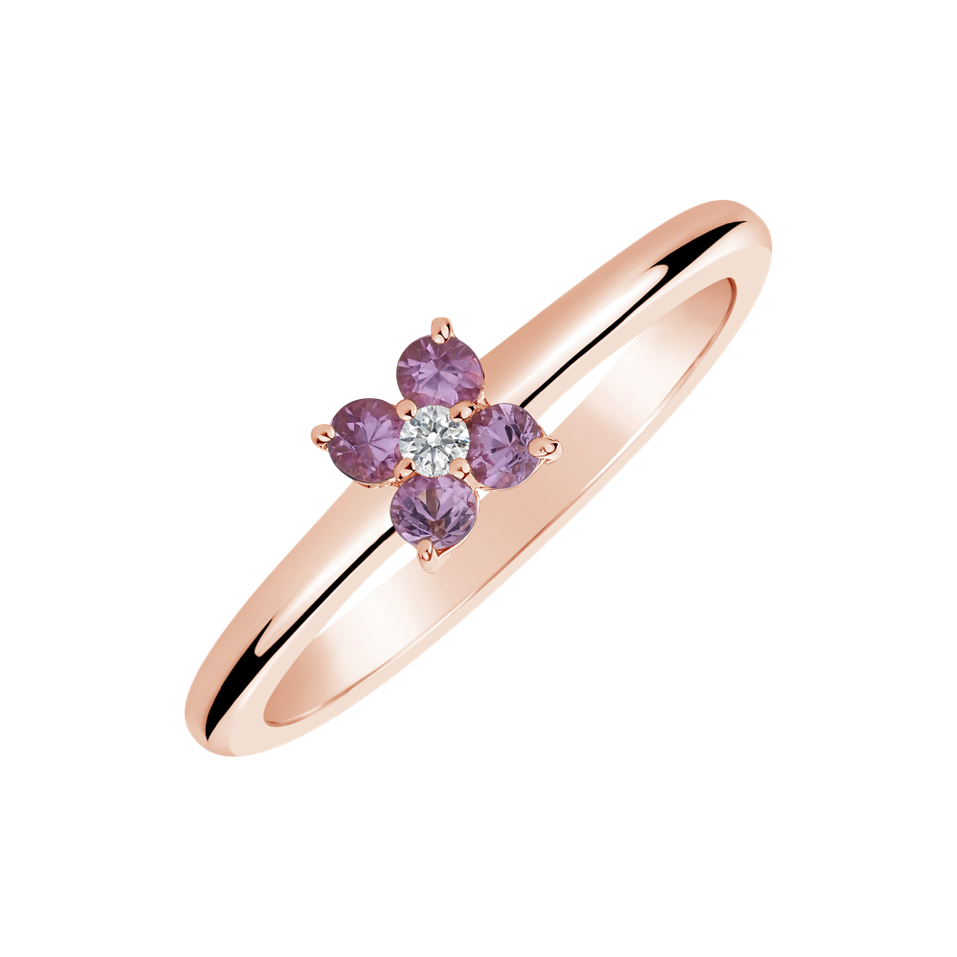 Diamond ring with Sapphire Karissa