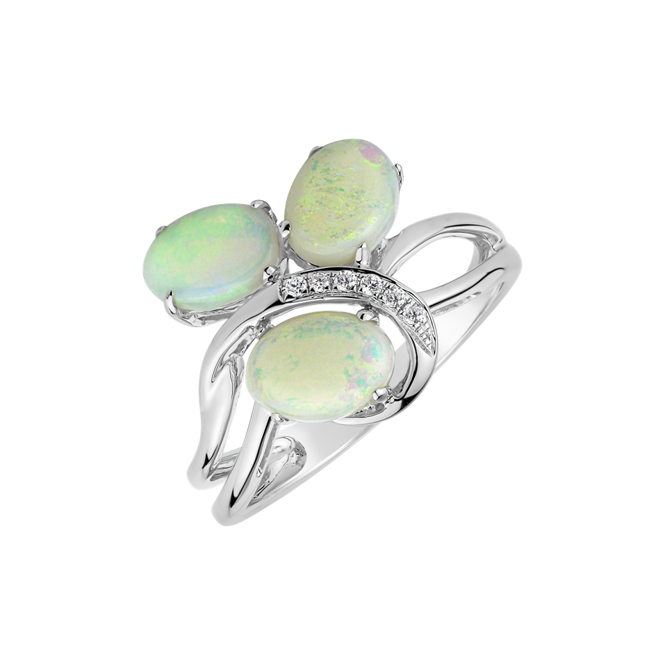 Diamond ring with Opal Freshman