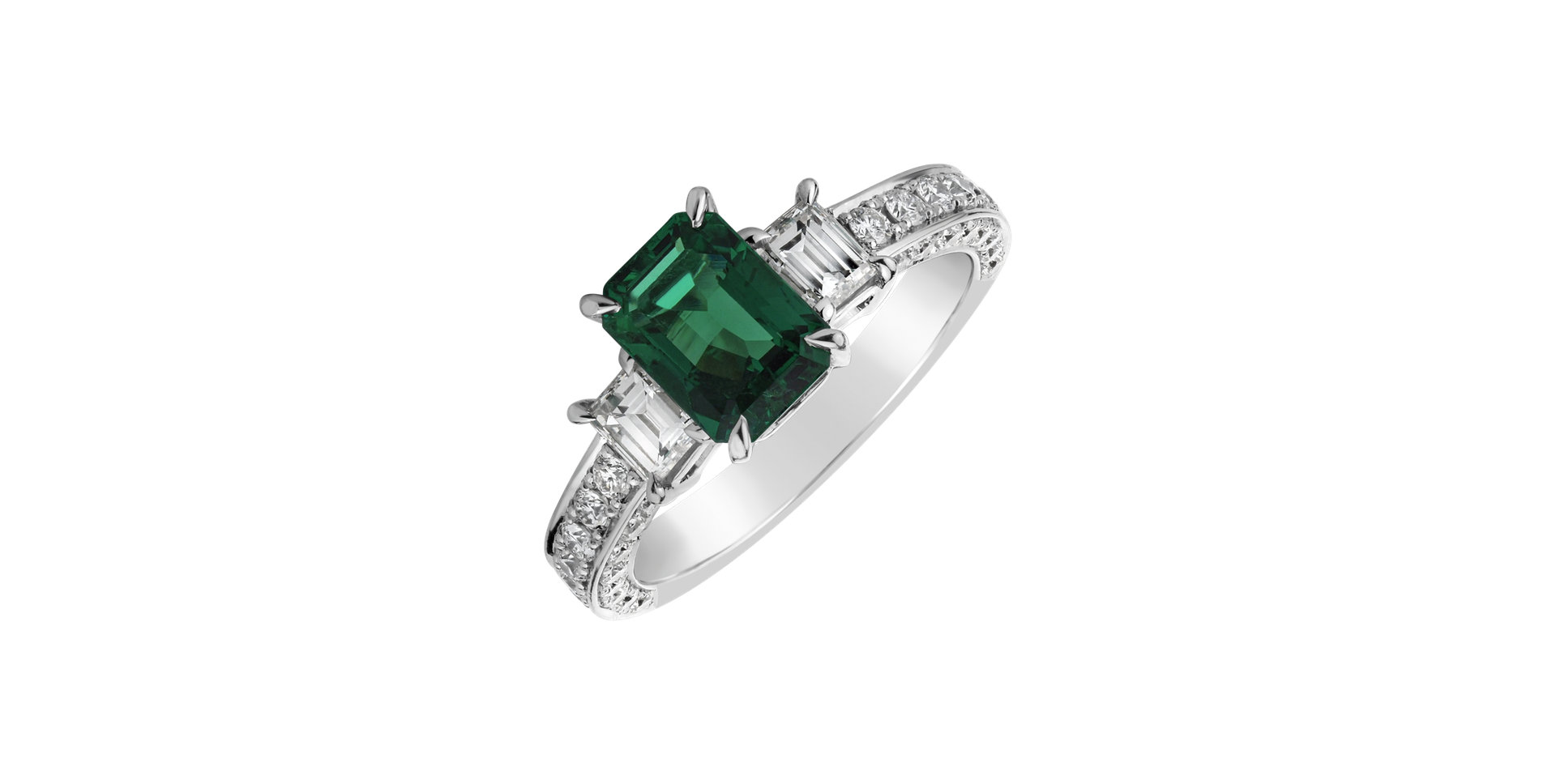 Diamond ring with Emerald King Poetic