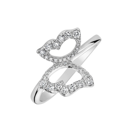 Diamond ring Chatoyant Butterfly