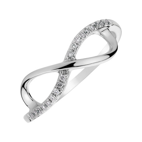 Diamond ring Infinity