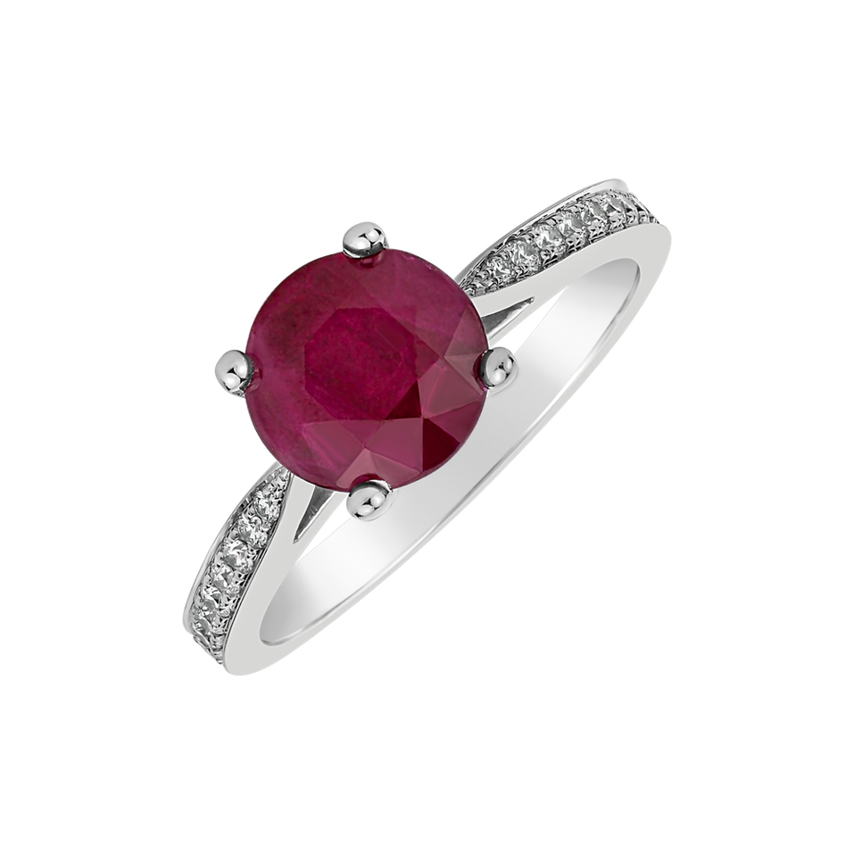 Diamond ring with Ruby Sin Secret