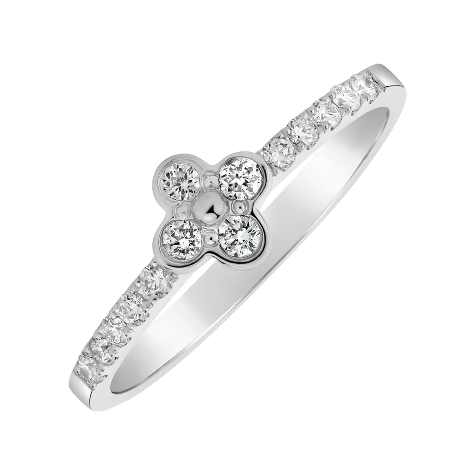 Diamond ring Cloverina